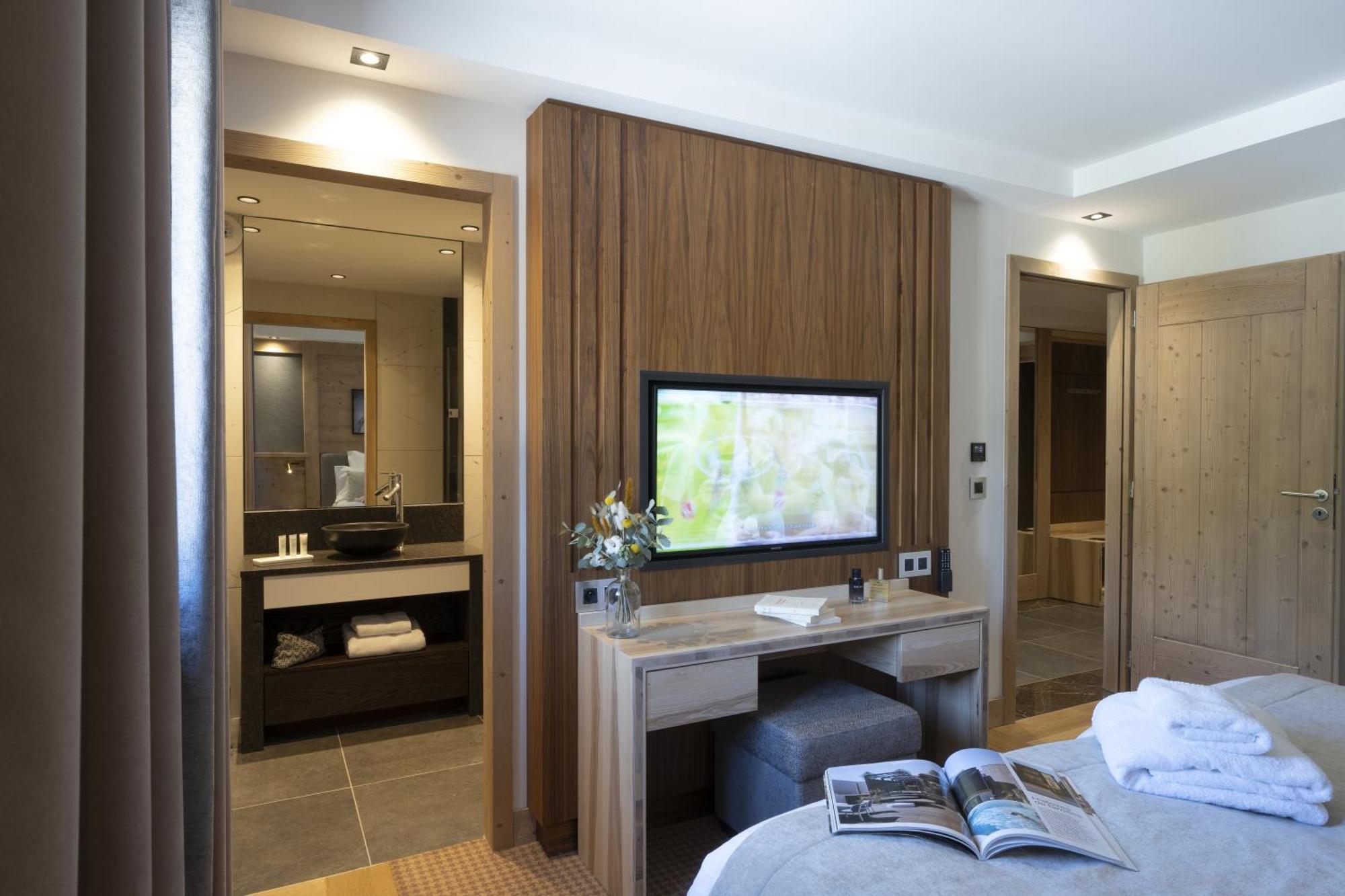 Mgm Hotels & Residences - Hotel Alpen Lodge La Rosiere  Exterior photo